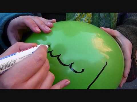 blitz of iranian student during the PRO-AHMADINEJAD demonstration Rome