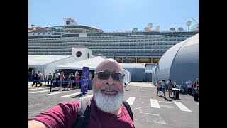 Embarkation day.   Navigator ots