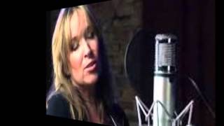 I WAS LOOKING FOR YOU---GRETCHEN PETERS