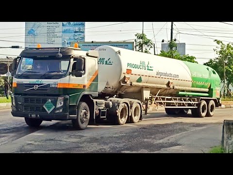 Hunting Truk di Persimpangan Exit Tol Manyar Gresik | Volvo, Hino, Fuso, Quester, Isuzu, Mercy