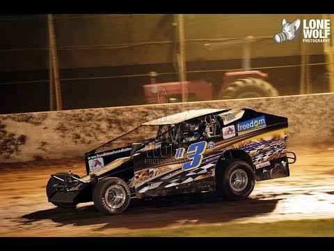 V8 Dirt Modified Sportsman NSW Title Heat Win at Grafton Speedway
