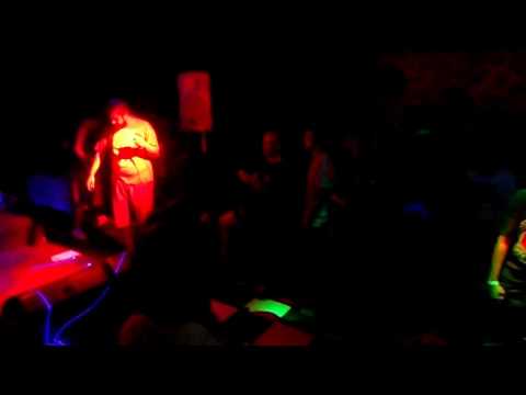 Derrube o Muro - Nordeste Hardcore no Irish Pub 8
