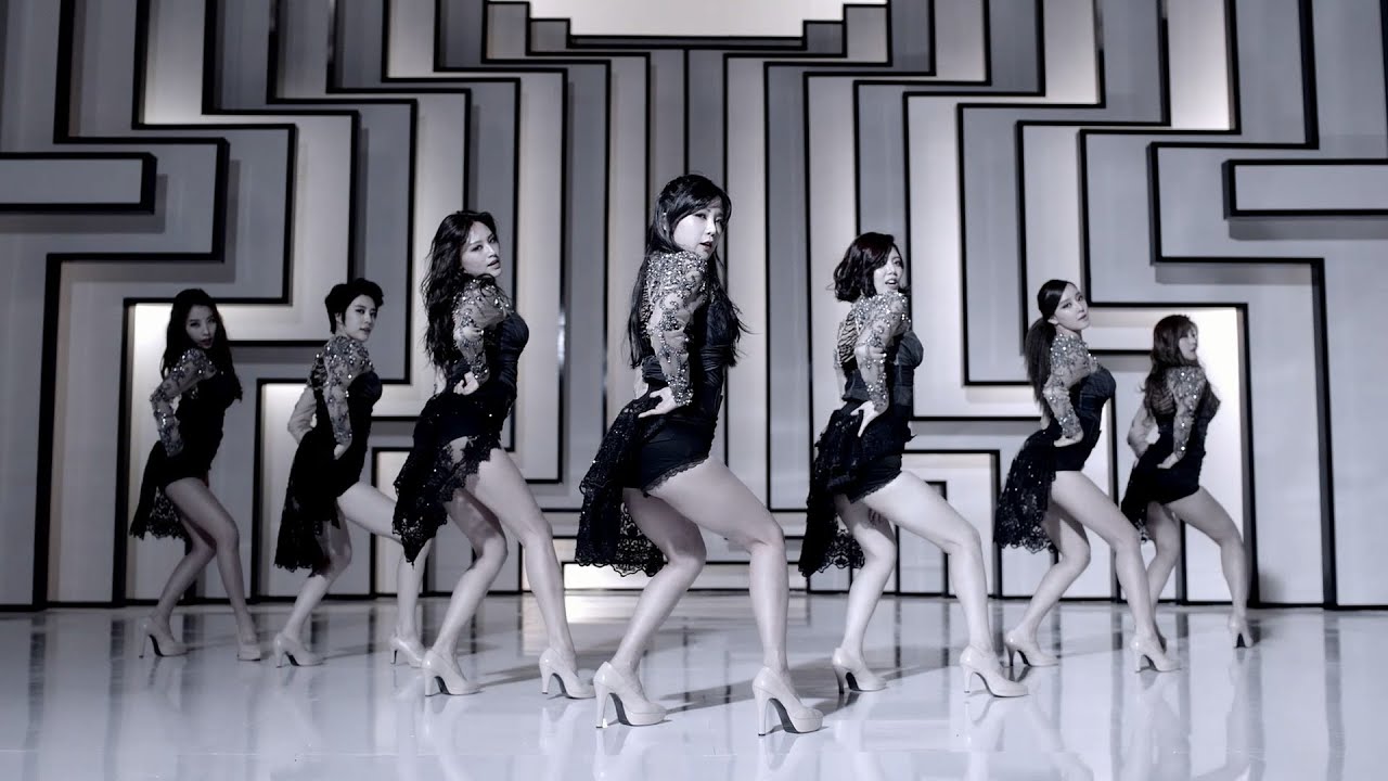 Rainbow — Black Swan