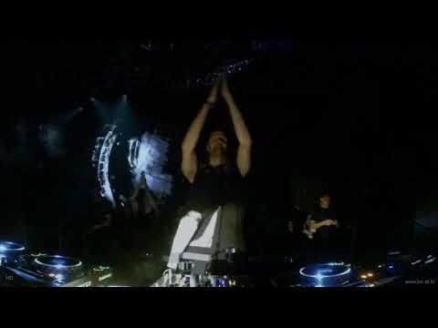Adam Beyer plays 'Fabio Neural, Kaiserdisco - Stay With Me' @ Time Warp
