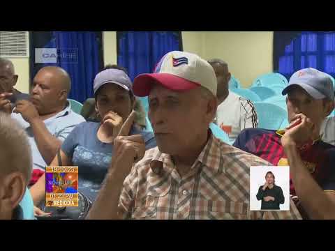Vicepremier de Cuba recorre centros educativos en Granma