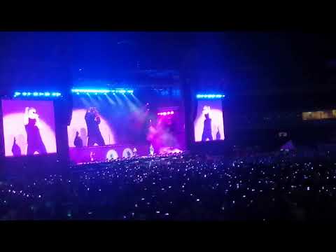 Daddy Yankee ft Sech-Pará Siempre (concierto en Panamá 2022) estrenó juntos