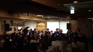 1 03 A Change Of Pace (arr. Quincy Jones)