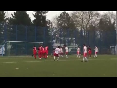 Wunderbarer Freistoßtreffer von Süleyman Durmus (Berlin Hilalspor) | SPREEKICK.TV