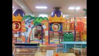 preview picture of video '沖縄 うるま市・ジスタスキッズランドの遊具内施設！動画パート２'