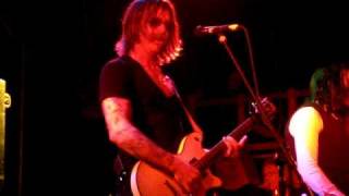 The Eagles Of Death Metal - I Gotta Feelin (Just Nineteen) JBs Dudley 28th November 2009