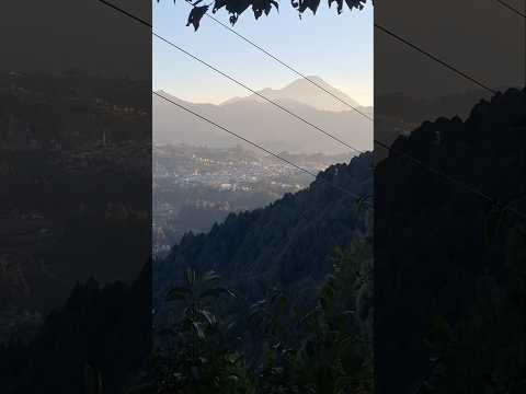 Asi se ve Tacana al atardecer y al fondo el Volcan Tacana. 🐺🇬🇹 #sanmarcos #guatemala #shorts #travel