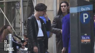 Download lagu Maneskin reacts to hearing the original Beggin' blasted from car stereo in NYC mp3