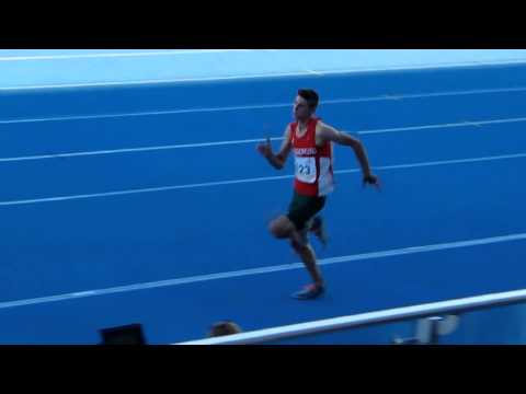 Leveleki Bence távolugrás 2 - lassítva