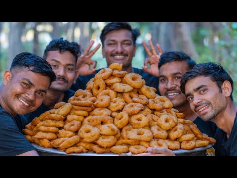 MEDU VADA | Medu Vada - Sambhar | Medu Vada Recipe | Village Rasoi