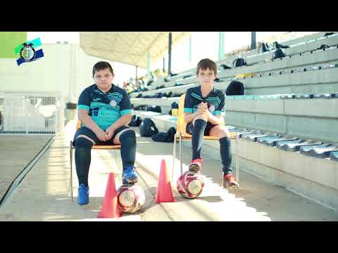 4 ¿COMO SON TUS ENTRENADORES?