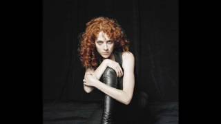 Melissa Auf der Maur - Taste You (Version Française)