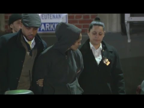 NYC subway shooting: 3 suspects charged in murder of man