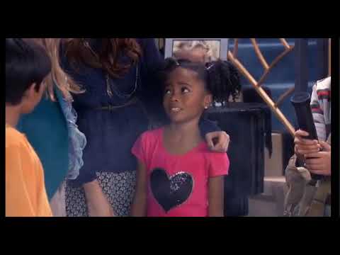 Jessie Saison 1 Episode 25 - La fête de Zuri 1/6