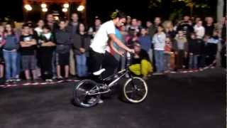 preview picture of video 'Outdoor bmx freestyle et break dance'