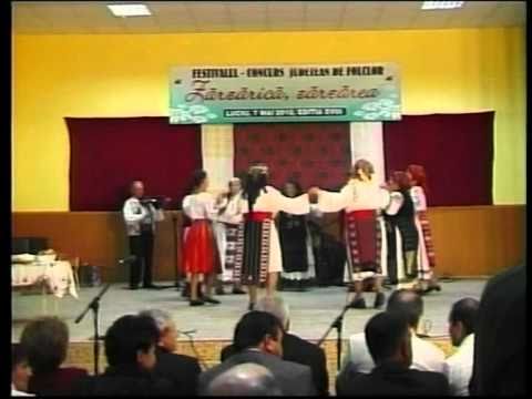 Zarzarica 2010 - Grup folcloric traditional ''Izvorasu''(Ghimpati) - premiul III