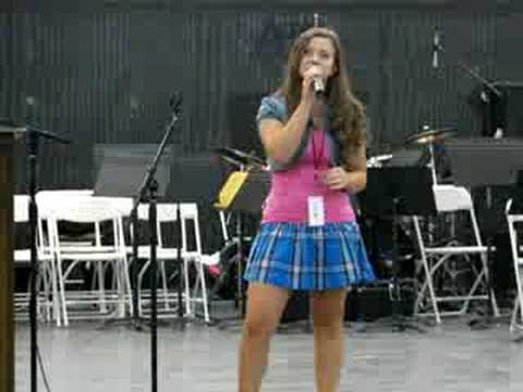 Taylor Ware singing My Little Lady Who