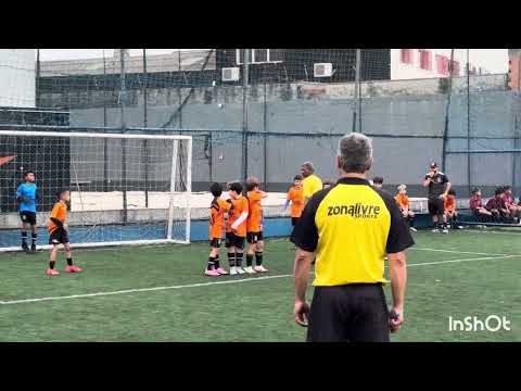 Belo gol de falta! Rasteiro e no cantinho!!!