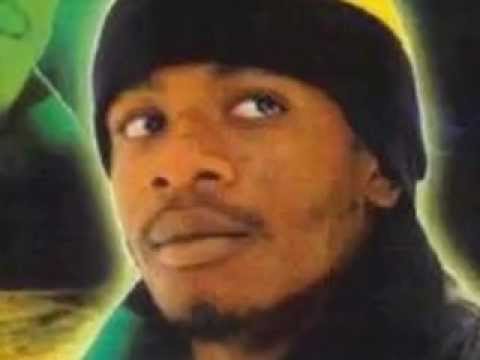 Hold Yuh. Tyrants remix (PushAdonis, Nicki Minaj, LadySaw and Gyptian)