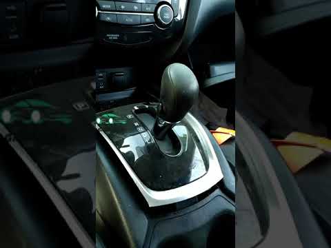 Автомобиль NISSAN ROGUE 2016 | GrandCar Автомобиль NISSAN ROGUE 2016 | GrandCar