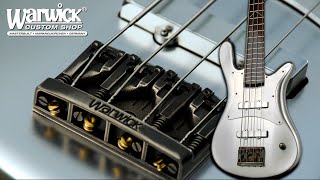 Video thumbnail for Warwick Custom Shop Masterbuilt - Robert Trujillo Signature - Maple Body #17-3439 by Framus & Warwick