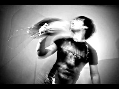 Robot Needs Oil - Fly Away