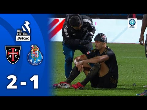 Horrific foul overshadows sensation! Porto suffers first league defeat | Casa Pia AC - FC Porto
