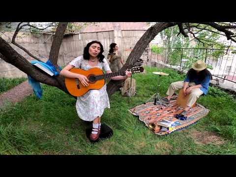 Shushiki band / Erku lusin, Շուշիկի բենդ / Երկու լուսին