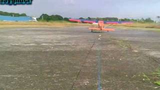 preview picture of video 'RC Air towing, first attempt'