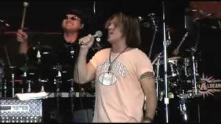 Billy Ray Cyrus LIVE Somebody Said A Prayer