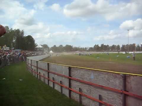 WK grasbaan finale Eenrum 2009: Jannick de Jong op kop