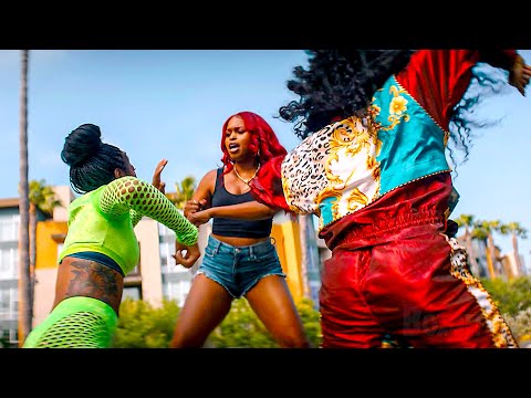 Besties VS Bully fight | One of Them Days | CLIP