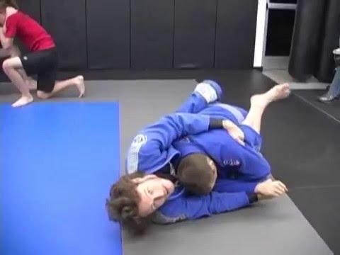 Closed guard arm drag pendulum sweep