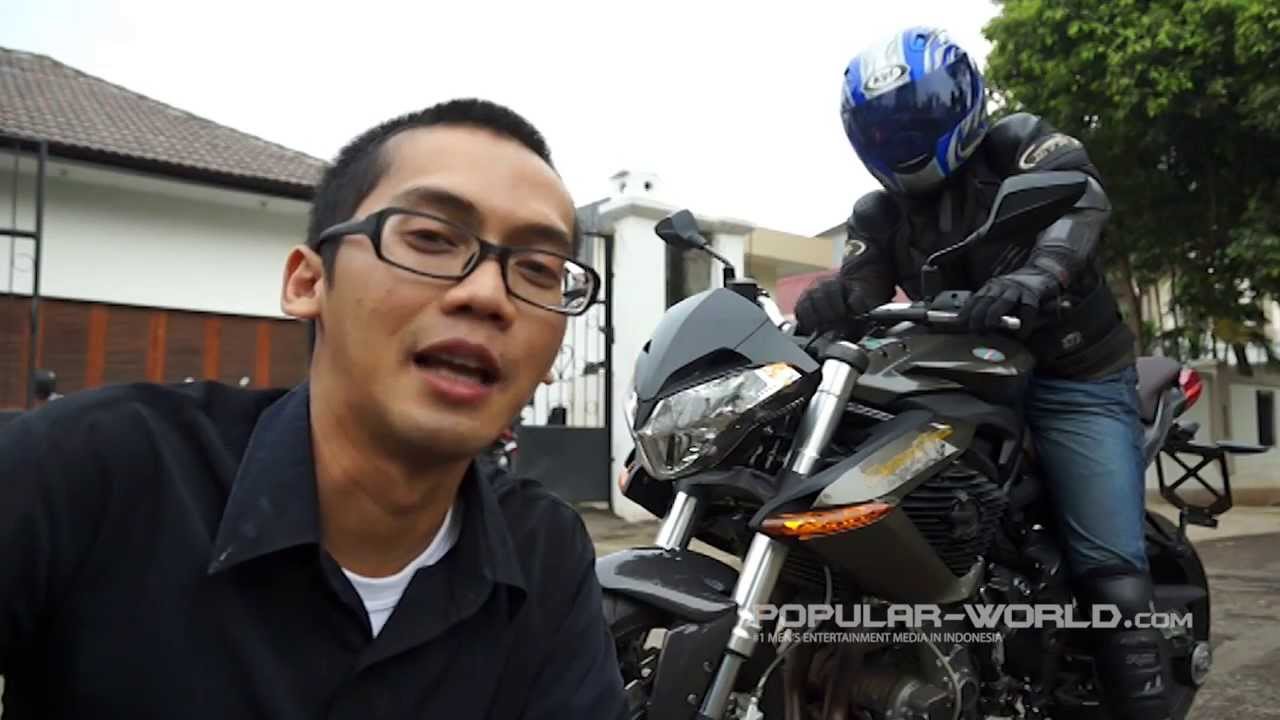 Popular Test Drive - Benelli TNT899 - Mei 2013