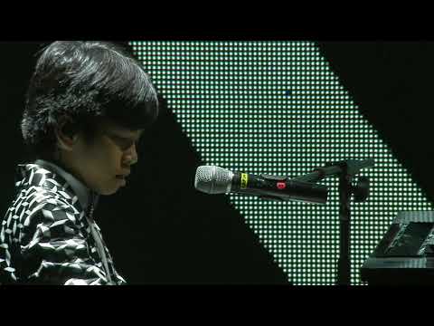 Kafin Sulthan - Tangga Nada (Konser Di Atas Rata-rata 2: Bikin Konser 2016)