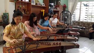 Download lagu White Snake (Ular Putih), instrumenlia oleh grup musik  guzheng Jade Music Scholl Medan mp3 Download lagu White Snake (Ular Putih), instrumenlia oleh grup musik  guzheng Jade Music Scholl Medan mp3