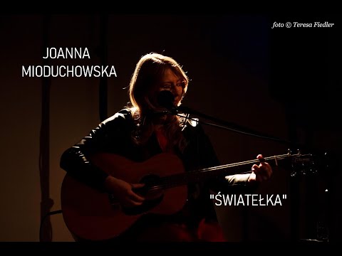 Światełka - Joanna Mioduchowska