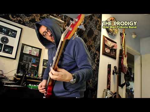 The Prodigy one man tribute band 😁 Invaders Must Die snippet. 