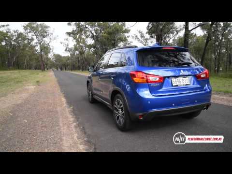2017 Mitsubishi ASX 0-100km/h & engine sound
