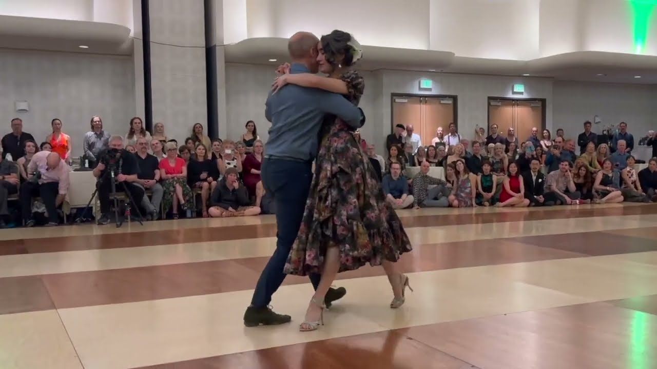 Dagny Miller and Robin Thomas (2/2)