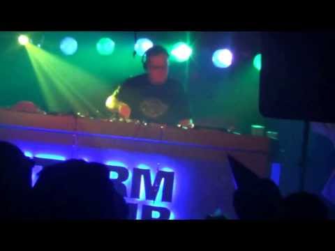 Bifidus Aktif @ DNB Rodeo Silvestr - Storm Club Prague