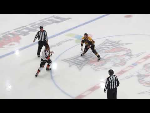 Fight/Bagarre Dave Hamel vs Hubert Poulin 25 novembre 2023