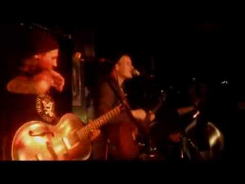 The Devil Makes Three - Stranger (acoustic Record Exchange performance for KRVB radio)