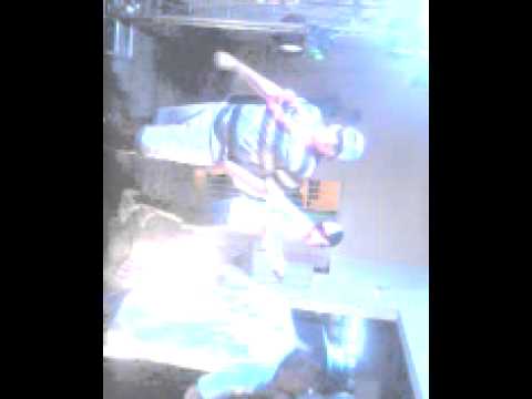 Os Sem Caô (Mc Boga - Mc Dhiego - Mc Mishel) - Associação de Moradores da UR-7 (19/04/2013)