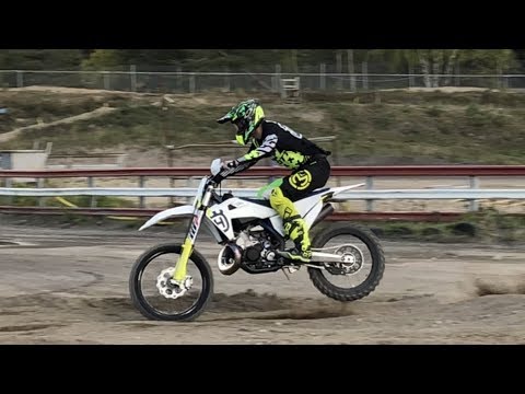 Testing the new 2019 Husqvarna TC 250 2-stroke