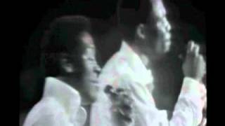 Otis Redding with Sam Moore - Hold On I´m Coming (European Tour 1966).AVI